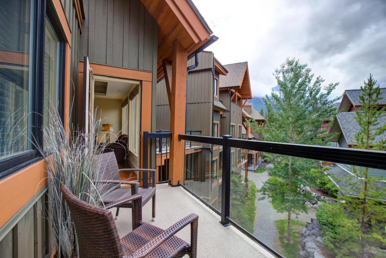 Misty Mountain- Premium 2 Bedroom Mountain View Canmore Exterior photo